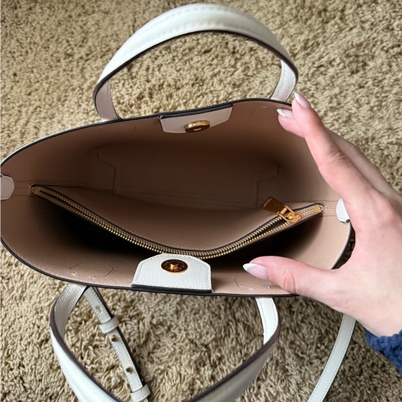 Kate Spade Bleecker Tote - Picture 4 of 7